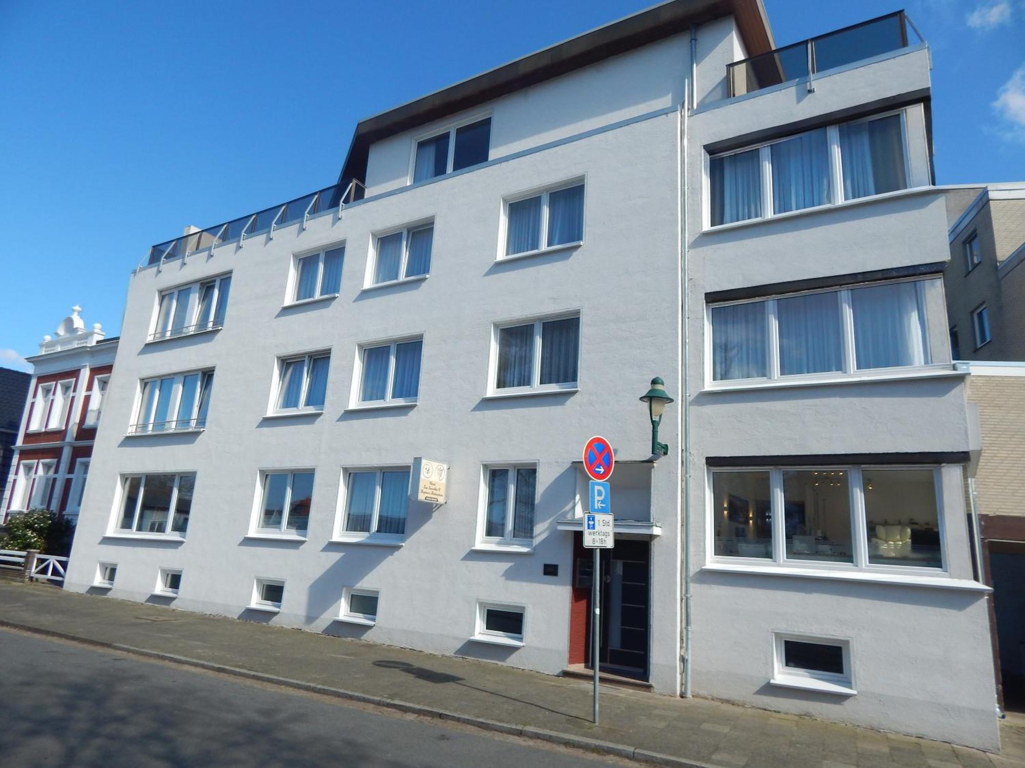 Hotel Zur Seerobbe Cuxhaven Exterior photo